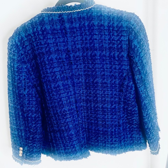 Zara Woman Classic - Shades of Blue Blazer - Picture 6 of 6